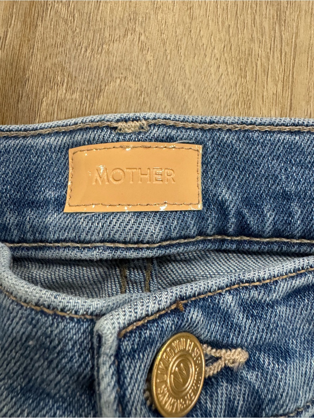 MOTHER The Insider Crop Step Fray Jeans - Picture 2 of 5